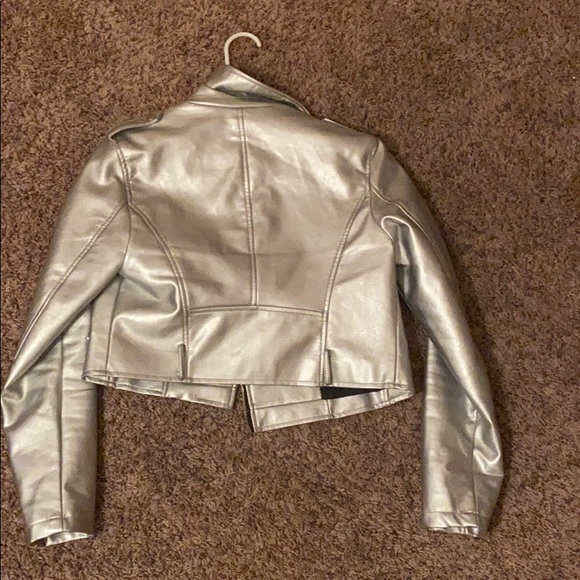 Silver jacket - Picture 2 of 2